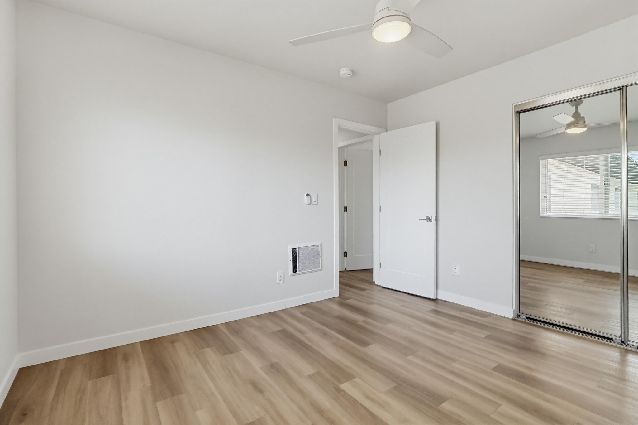 Virtual tour photo 42 of 50 for 25829 Viana Ave