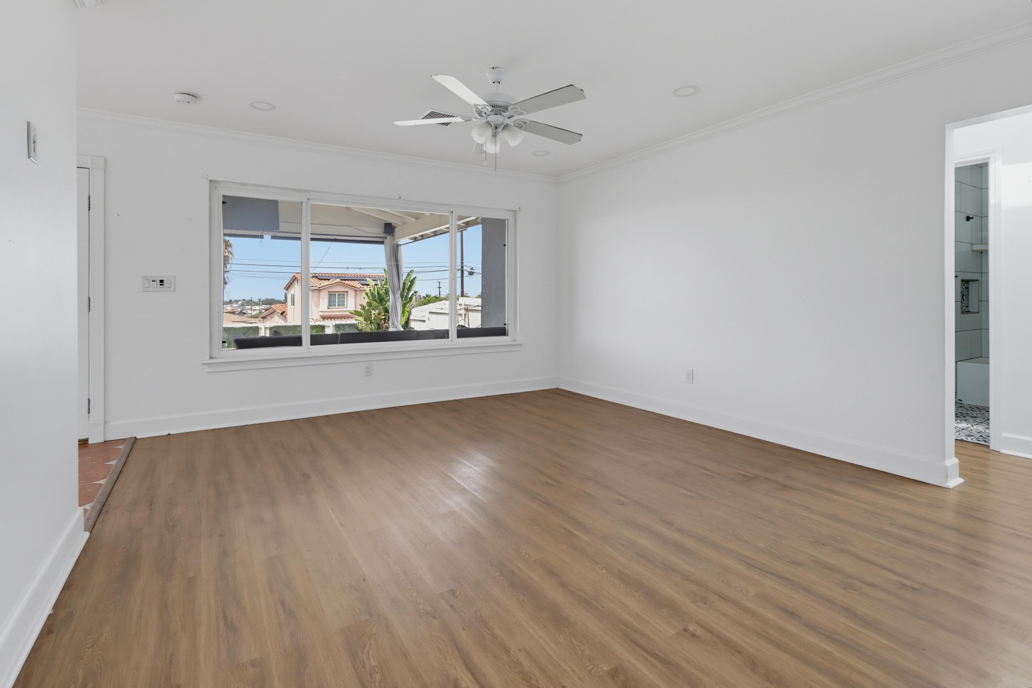 Virtual tour photo 17 of 46 for 2585 Deauville St