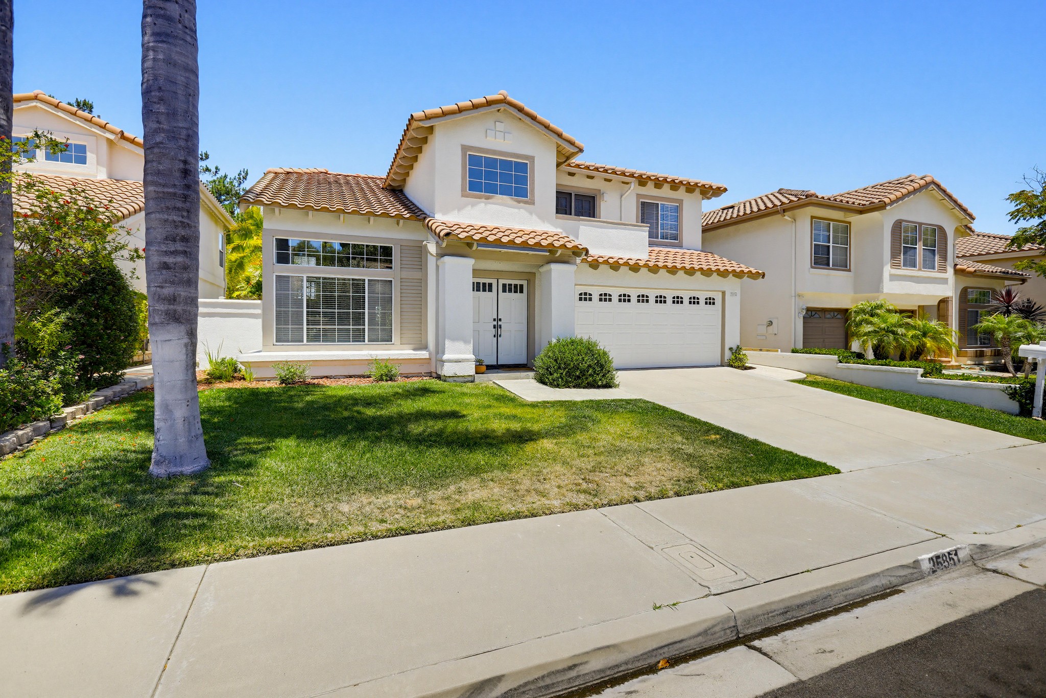 Virtual tour photo 3 of 56 for 25851 Miramonte Dr