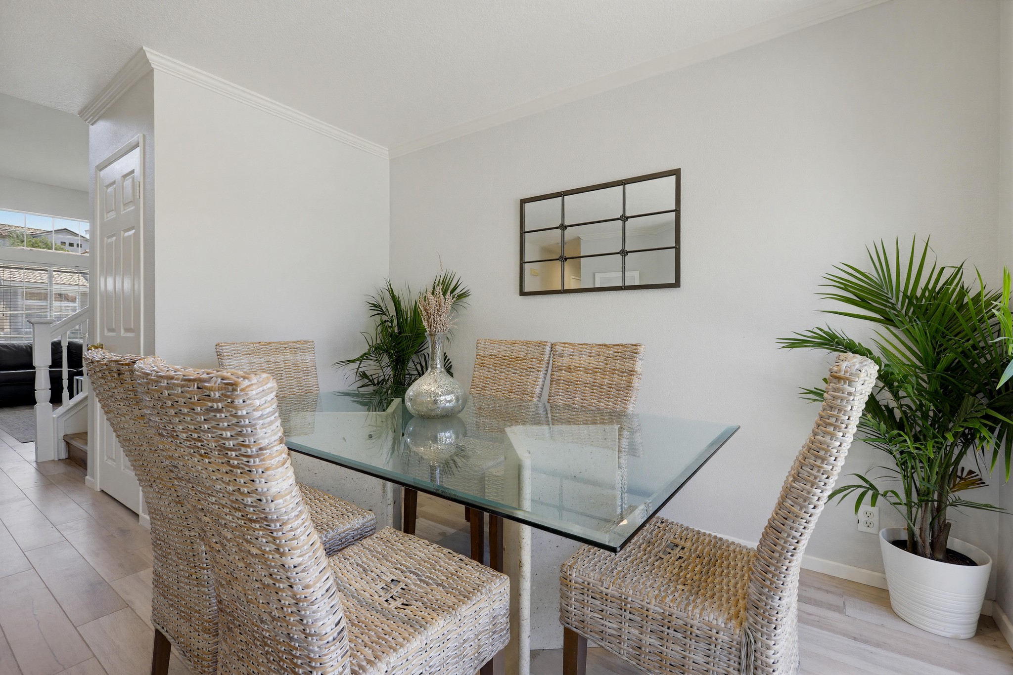 Virtual tour photo 17 of 56 for 25851 Miramonte Dr
