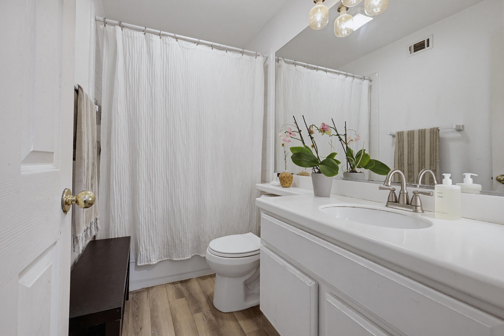 Virtual tour photo 43 of 56 for 25851 Miramonte Dr
