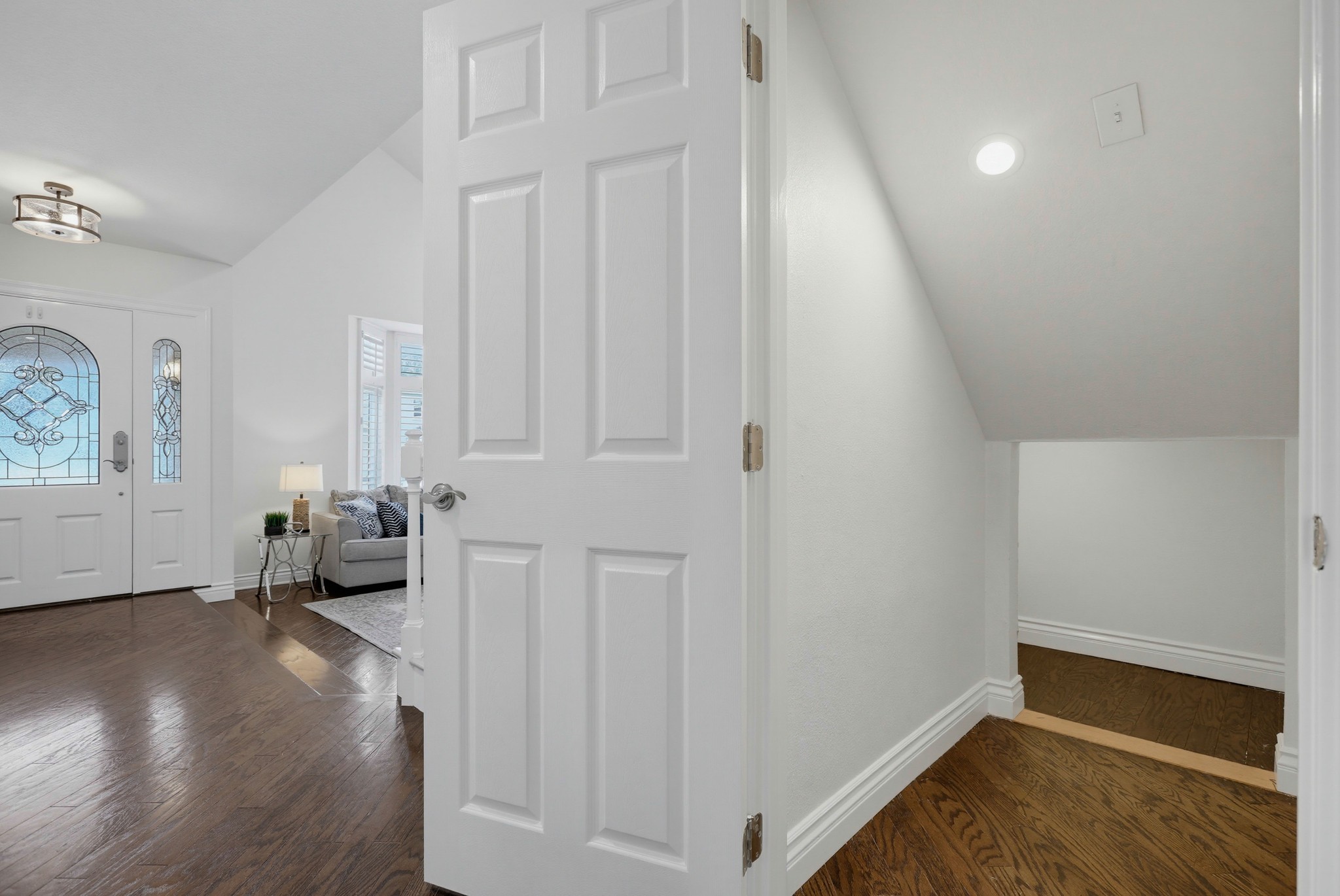 Virtual tour photo 16 of 94 for 25981 Anacapa St