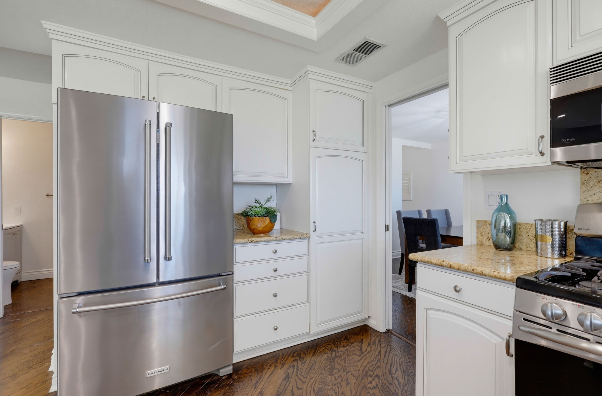 Virtual tour photo 28 of 94 for 25981 Anacapa St