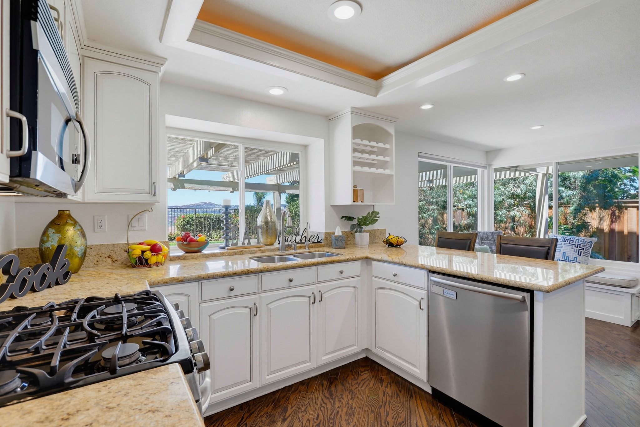 Virtual tour photo 30 of 94 for 25981 Anacapa St