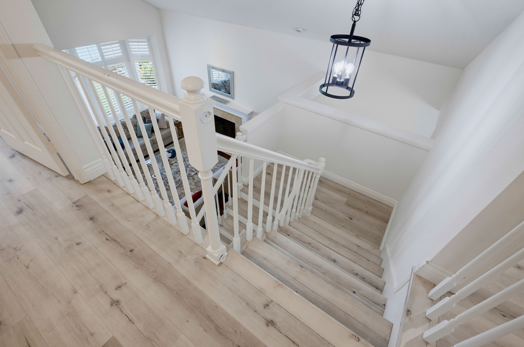 Virtual tour photo 43 of 94 for 25981 Anacapa St