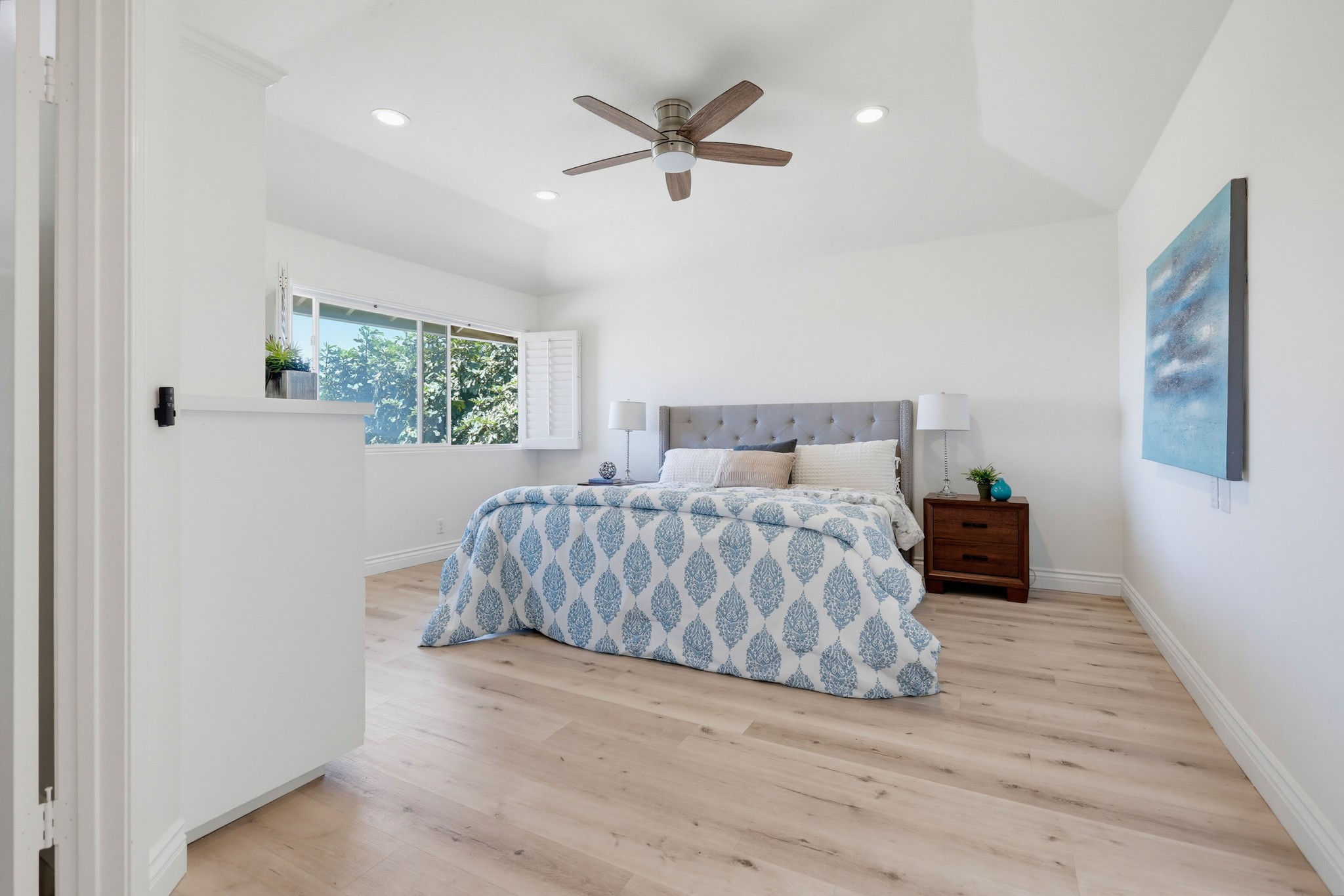 Virtual tour photo 53 of 94 for 25981 Anacapa St