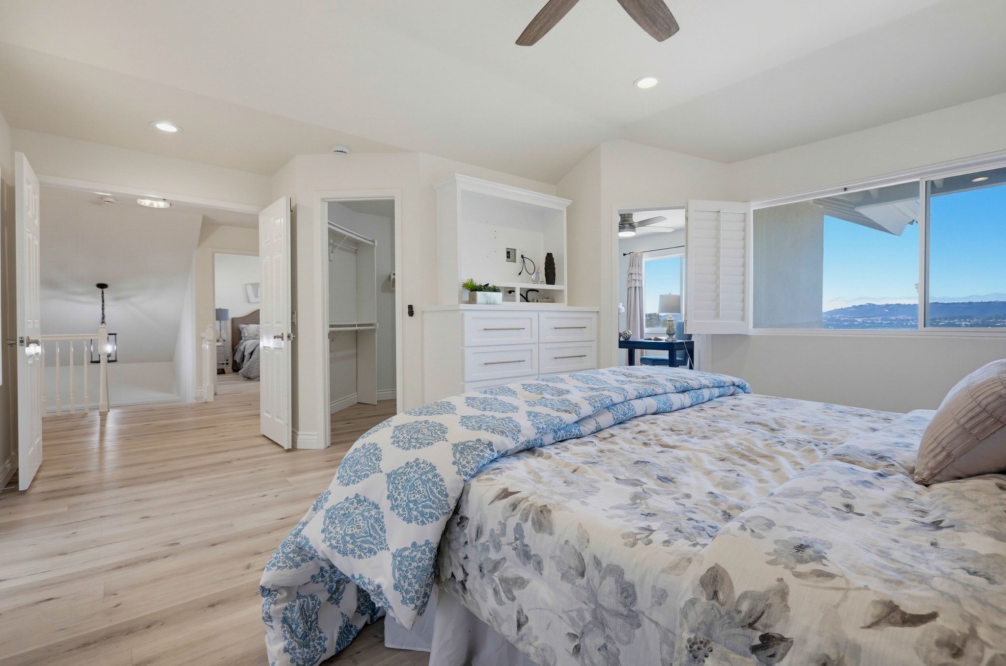 Virtual tour photo 55 of 94 for 25981 Anacapa St