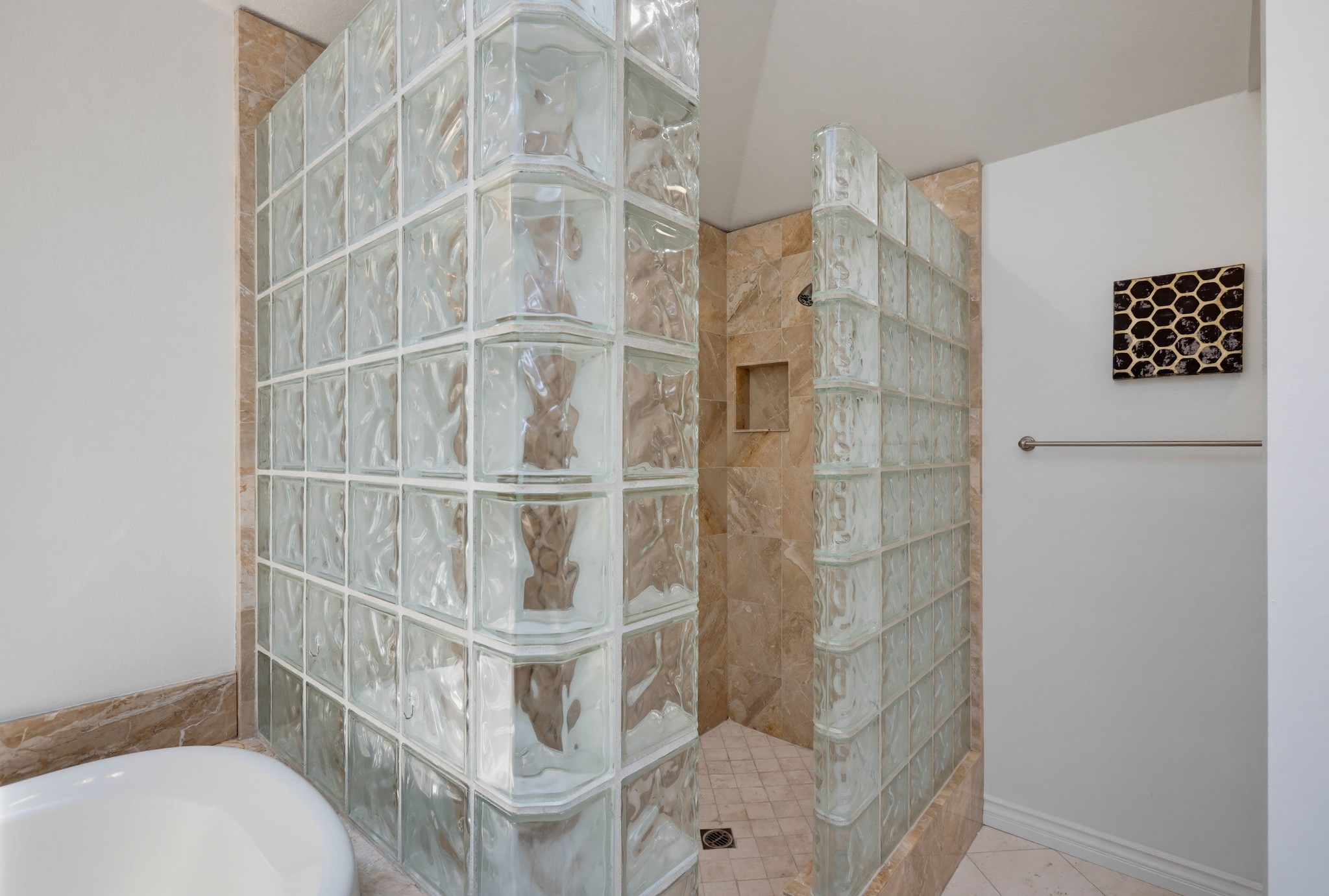 Virtual tour photo 60 of 94 for 25981 Anacapa St