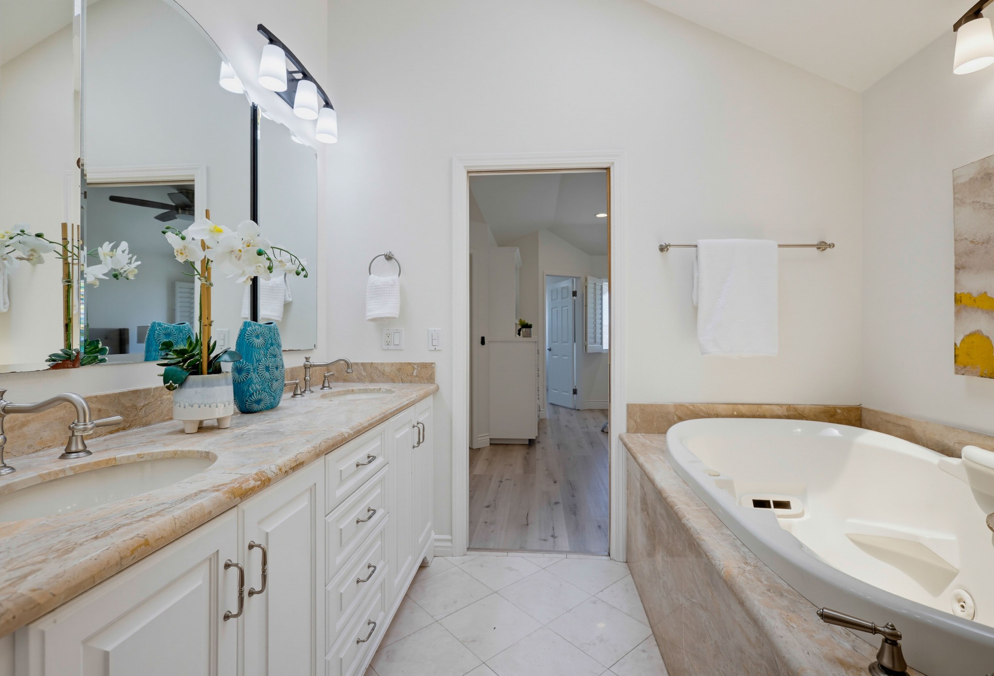 Virtual tour photo 62 of 94 for 25981 Anacapa St