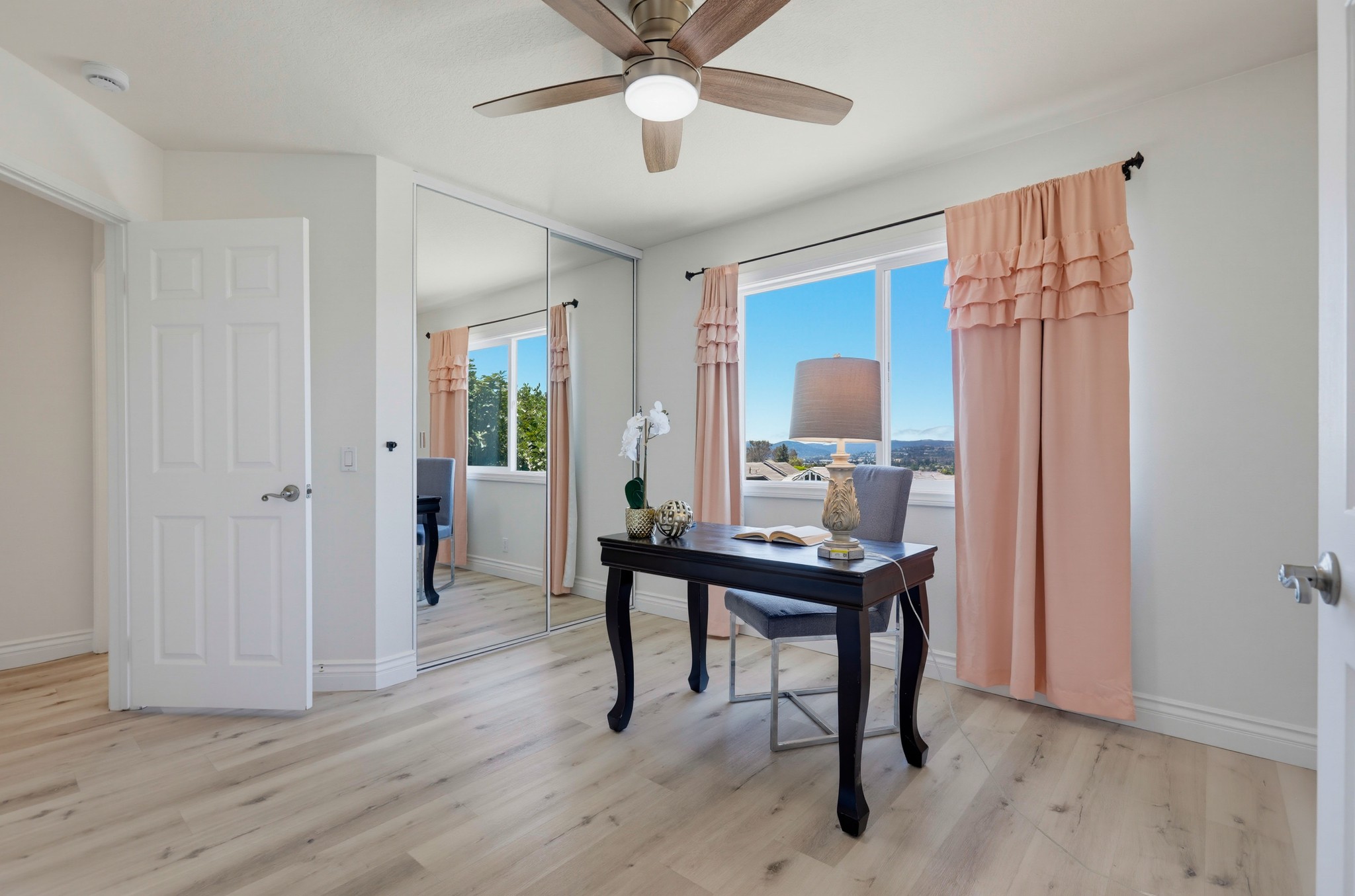 Virtual tour photo 64 of 94 for 25981 Anacapa St