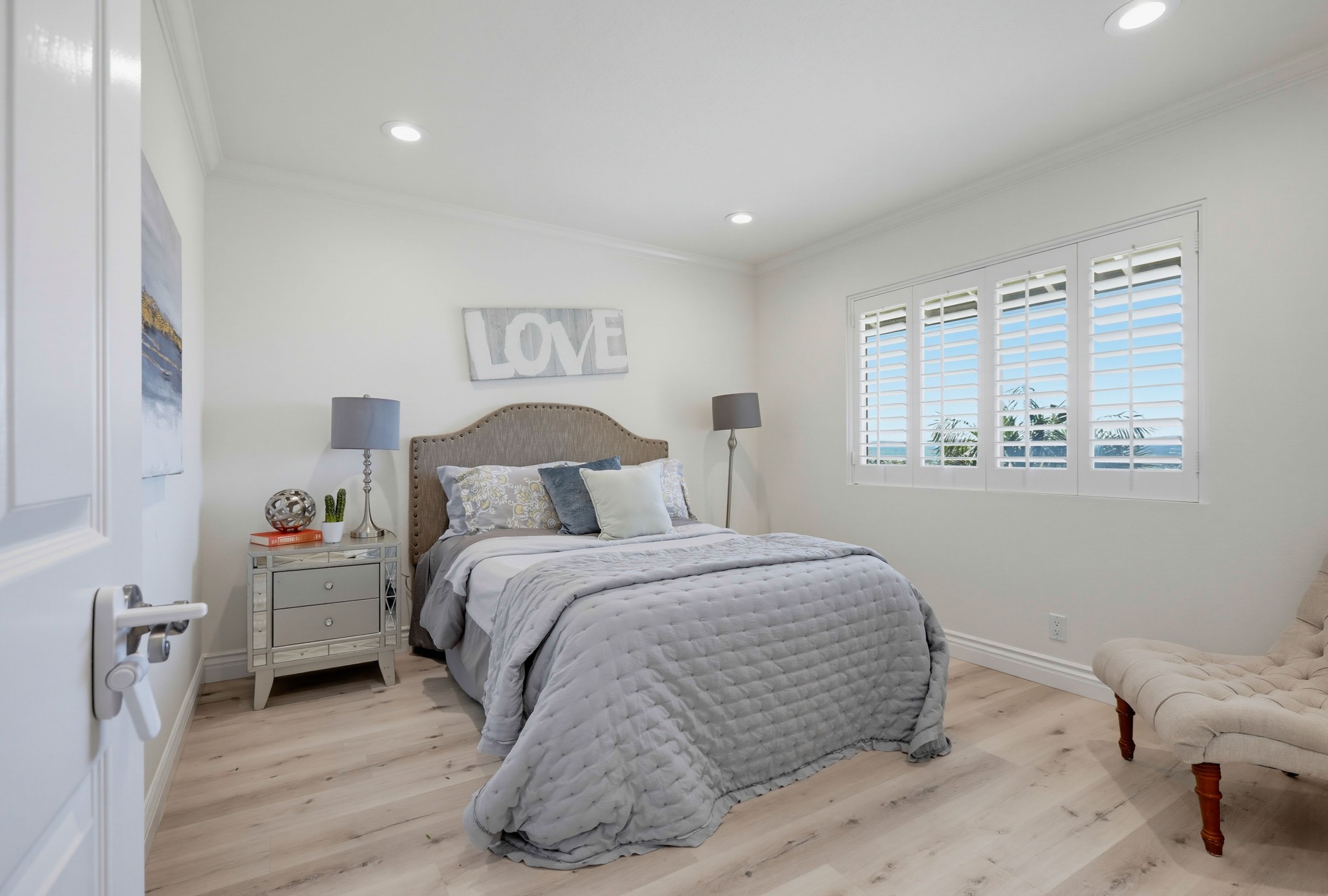 Virtual tour photo 67 of 94 for 25981 Anacapa St