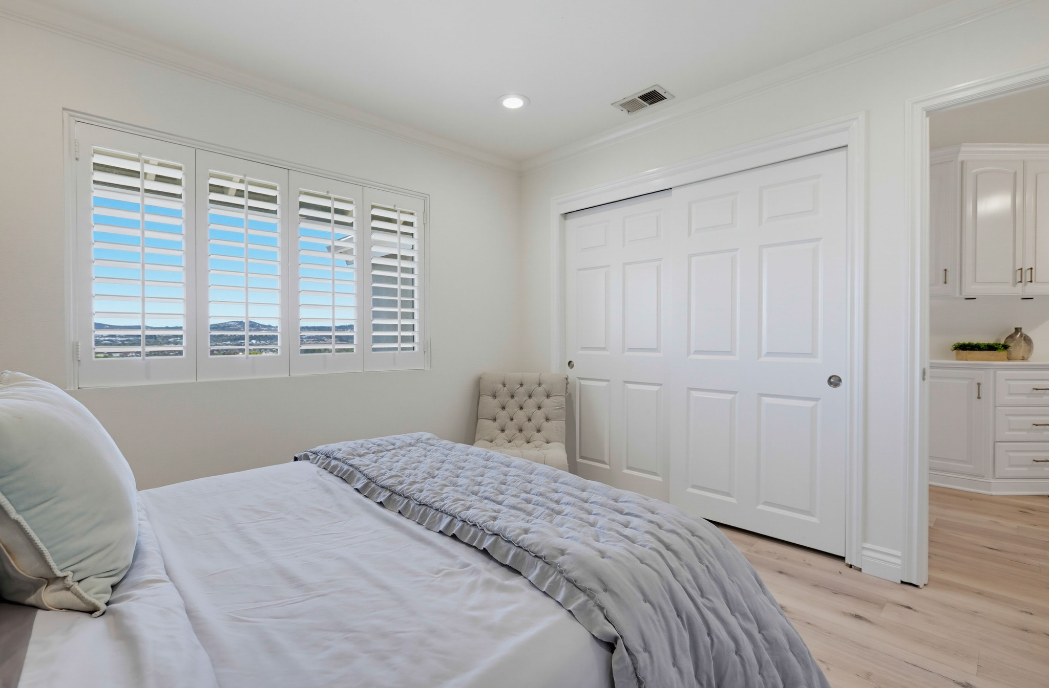 Virtual tour photo 68 of 94 for 25981 Anacapa St