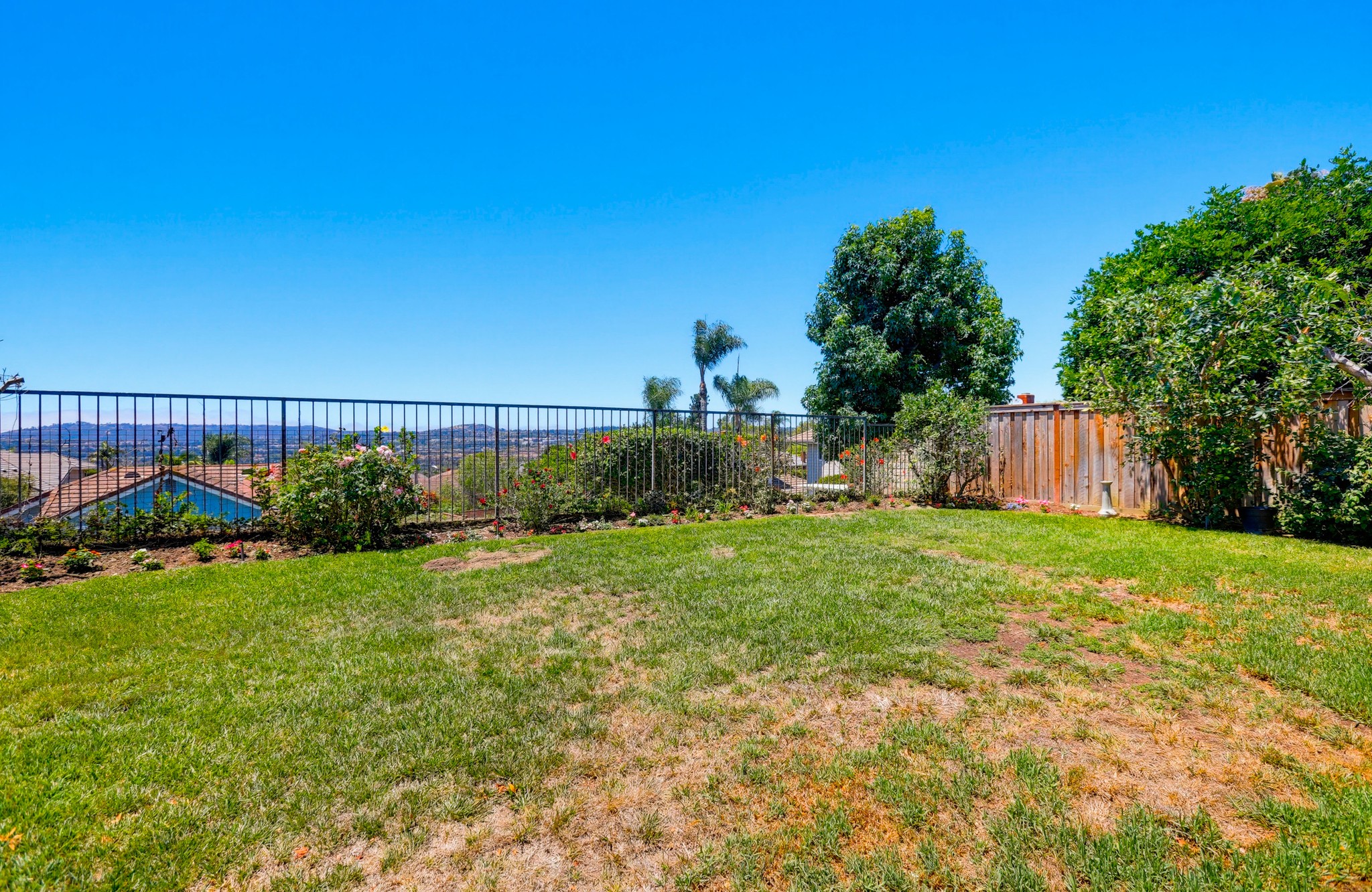 Virtual tour photo 78 of 94 for 25981 Anacapa St