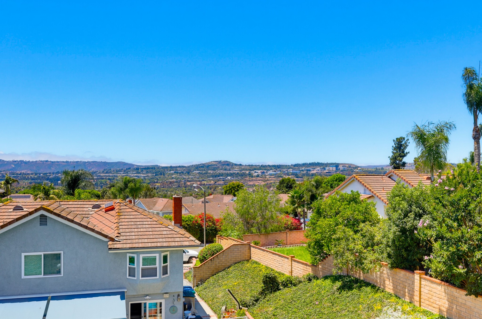 Virtual tour photo 84 of 94 for 25981 Anacapa St