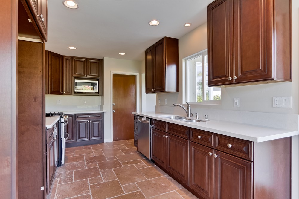 Virtual tour photo 12 of 34 for 2603 Arnott St
