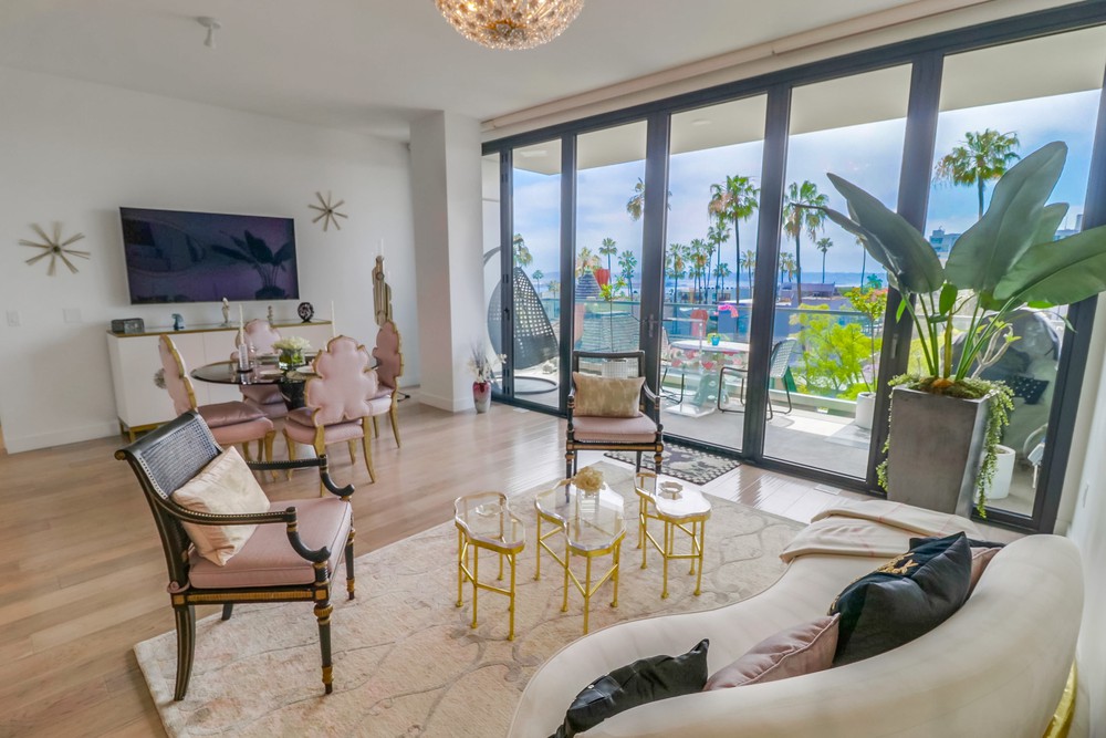 Virtual tour photo 12 of 53 for 2604 Fifth Ave