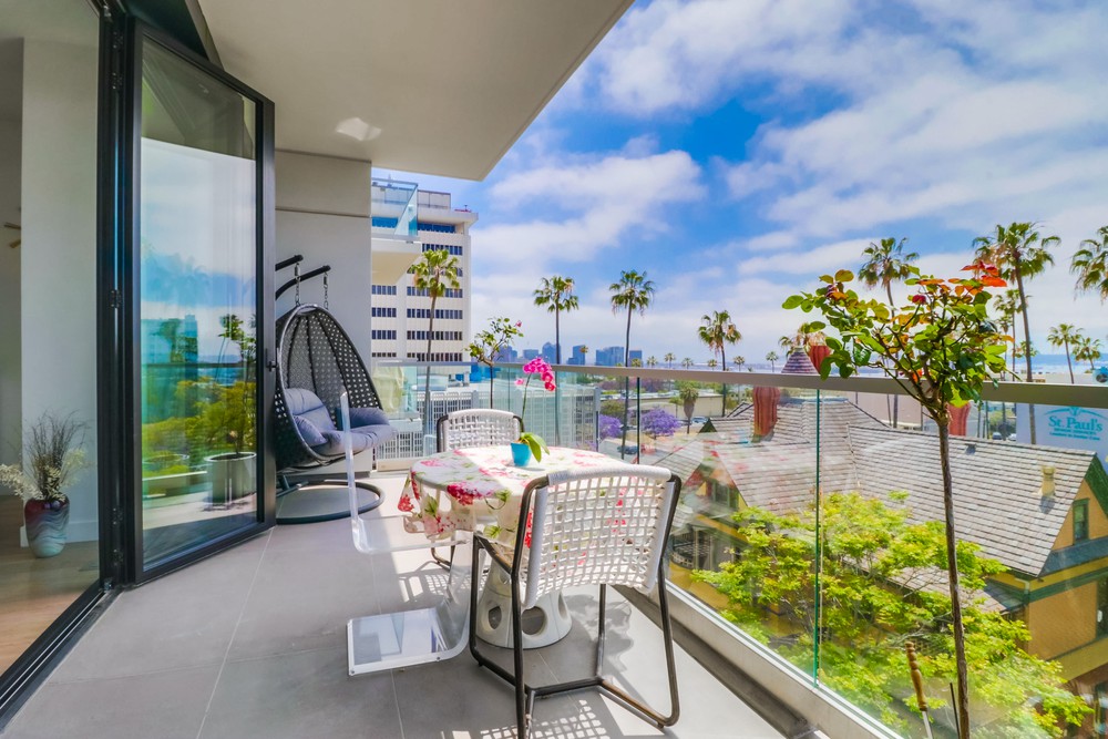 Virtual tour photo 26 of 53 for 2604 Fifth Ave