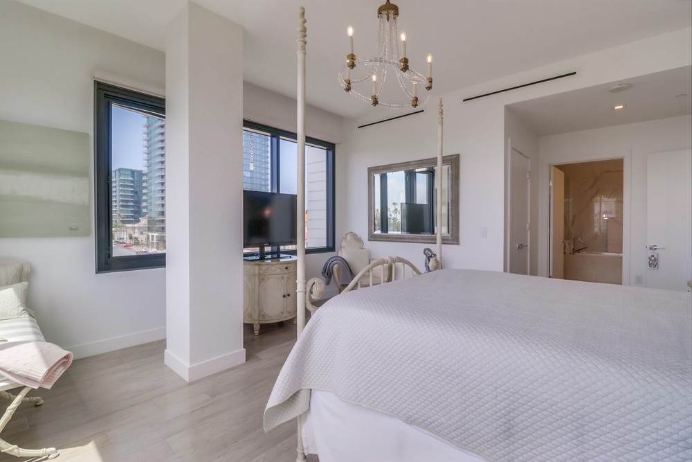 Virtual tour photo 45 of 53 for 2604 Fifth Ave