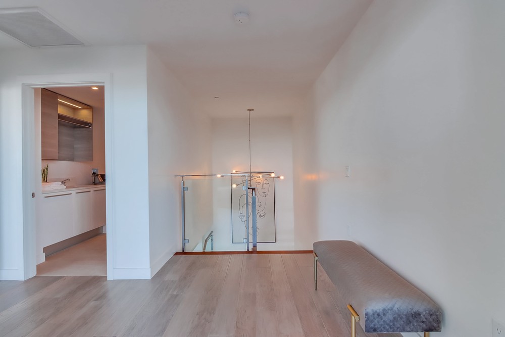 Virtual tour photo 69 of 125 for 2604 Fifth Ave