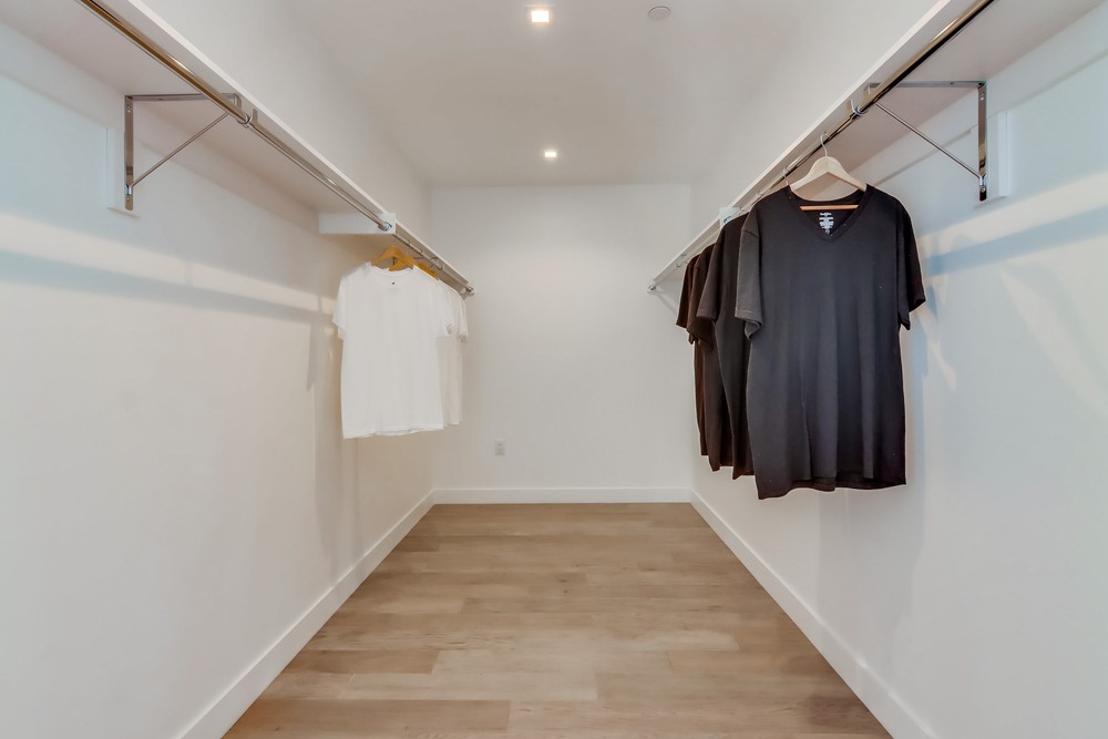 Virtual tour photo 96 of 125 for 2604 Fifth Ave