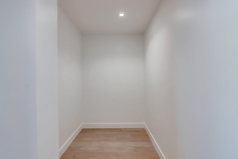 Virtual tour photo 98 of 125 for 2604 Fifth Ave