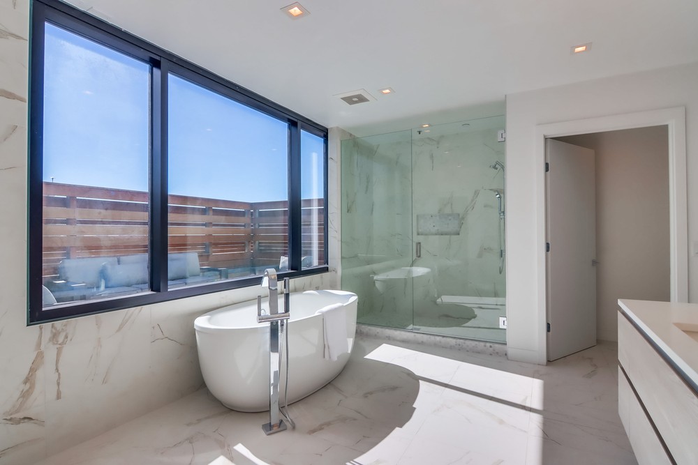 Virtual tour photo 105 of 125 for 2604 Fifth Ave