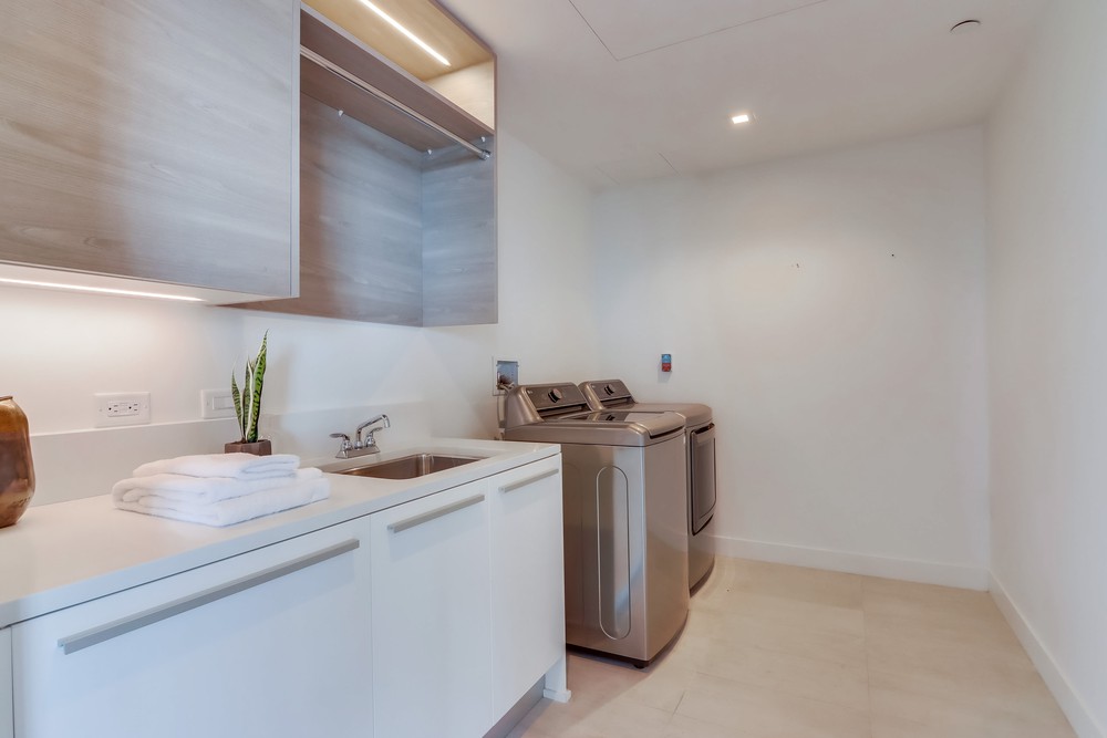 Virtual tour photo 108 of 125 for 2604 Fifth Ave