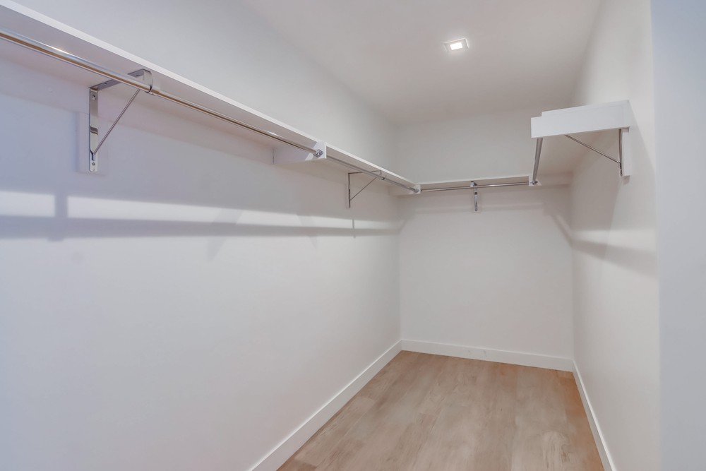Virtual tour photo 119 of 125 for 2604 Fifth Ave