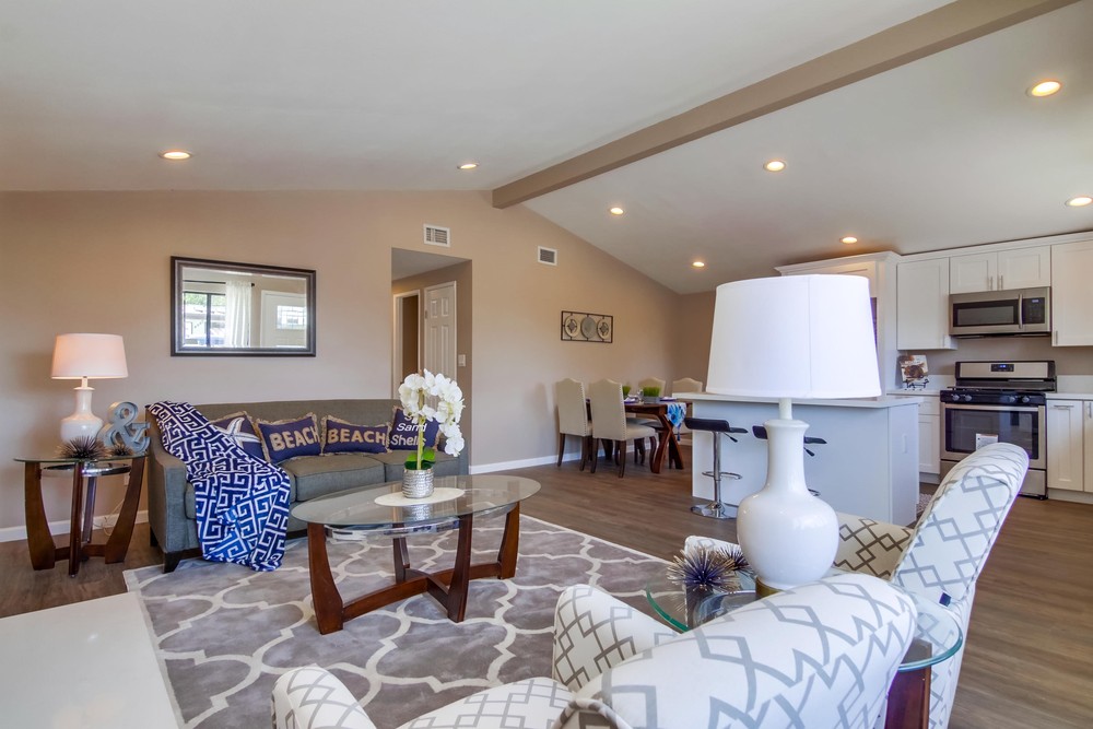 Virtual tour photo 9 of 46 for 2604 Palace Dr