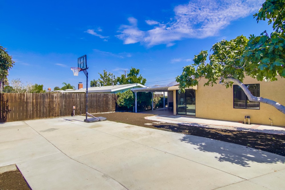 Virtual tour photo 41 of 46 for 2604 Palace Dr