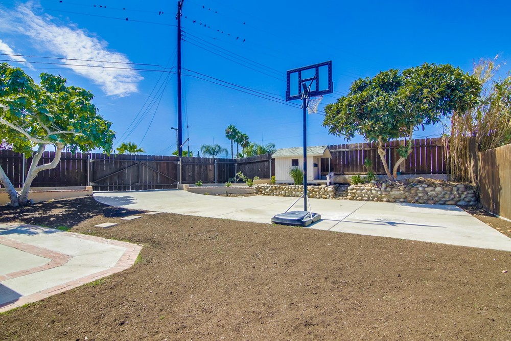 Virtual tour photo 44 of 46 for 2604 Palace Dr
