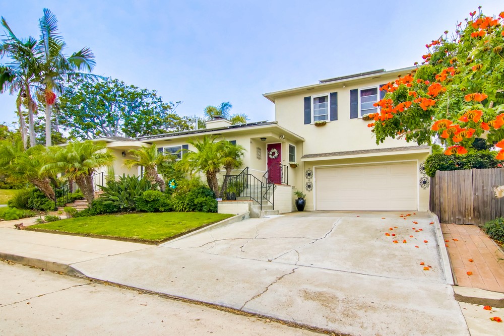 Virtual tour photo 3 of 73 for 2606 Evergreen St