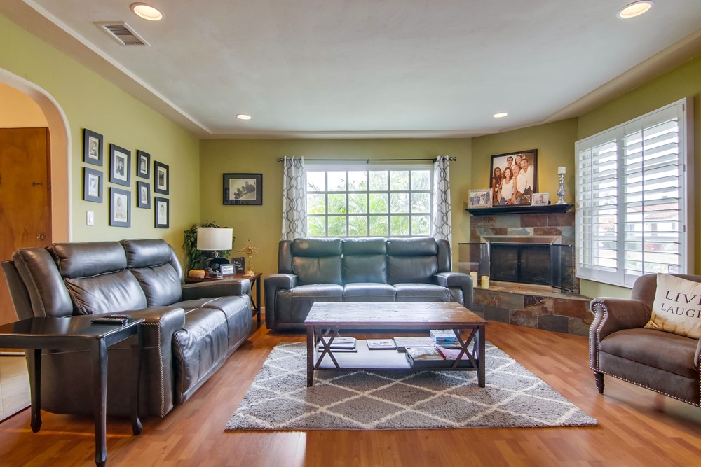 Virtual tour photo 9 of 73 for 2606 Evergreen St