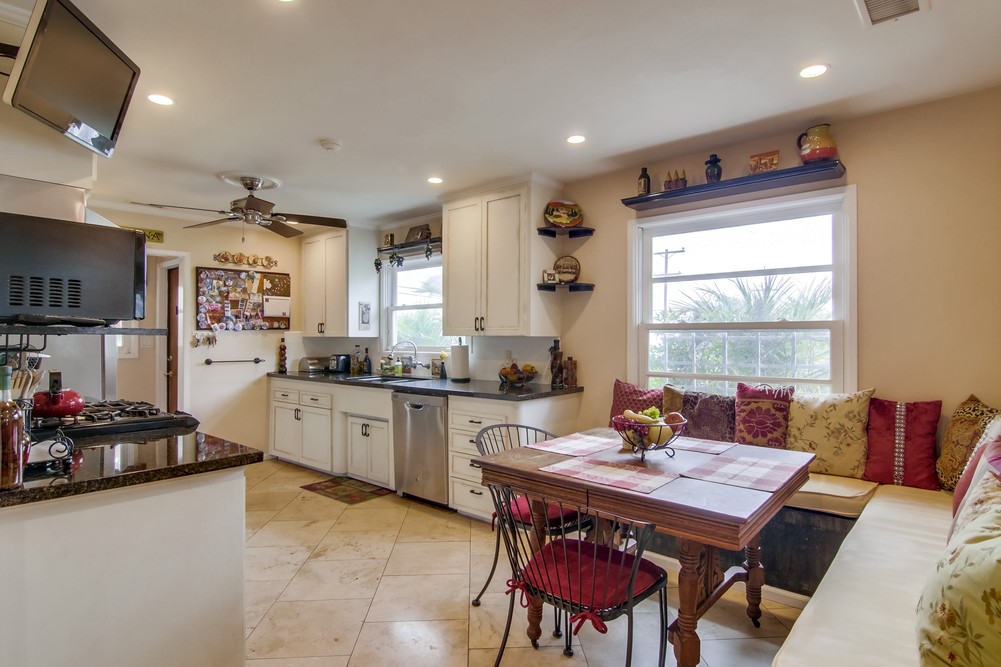Virtual tour photo 19 of 73 for 2606 Evergreen St