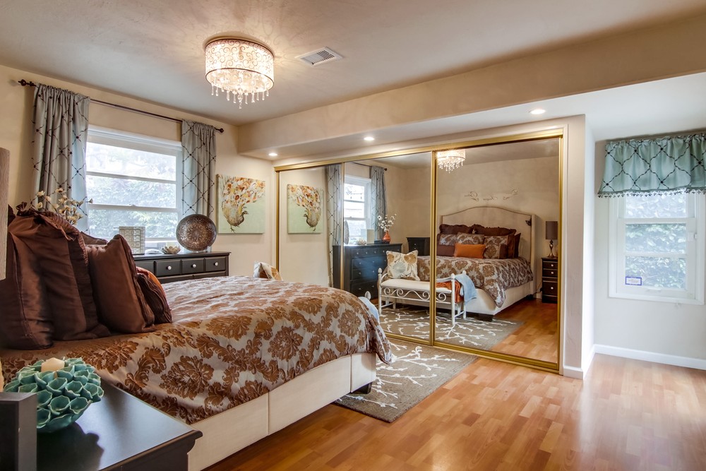 Virtual tour photo 30 of 73 for 2606 Evergreen St