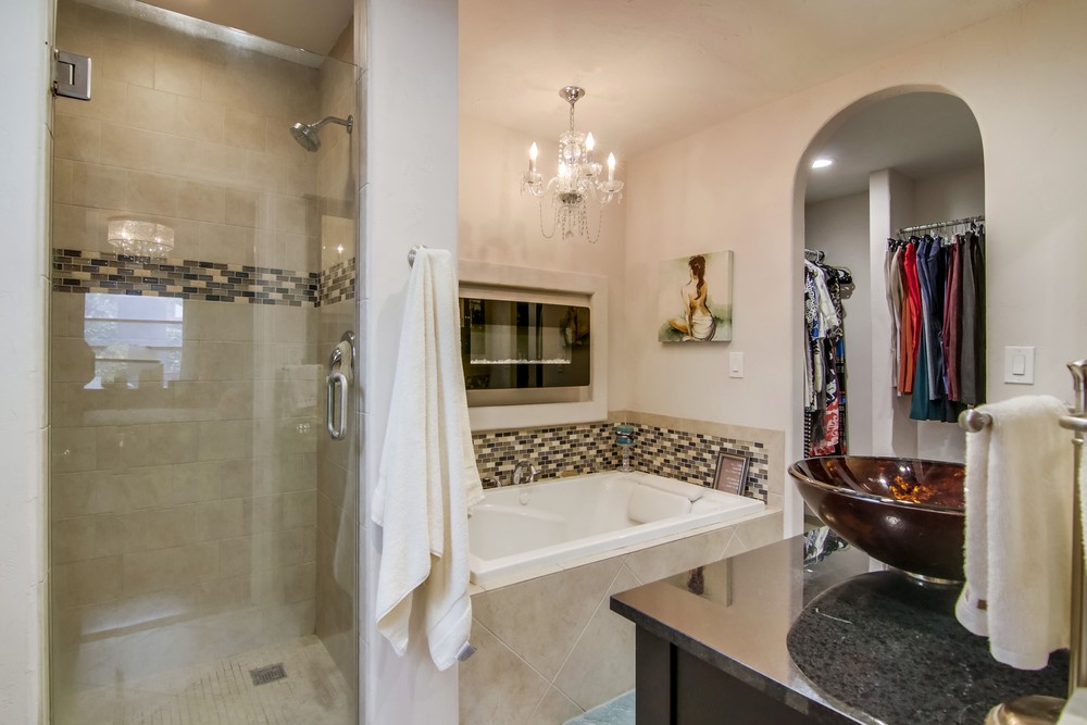 Virtual tour photo 34 of 73 for 2606 Evergreen St