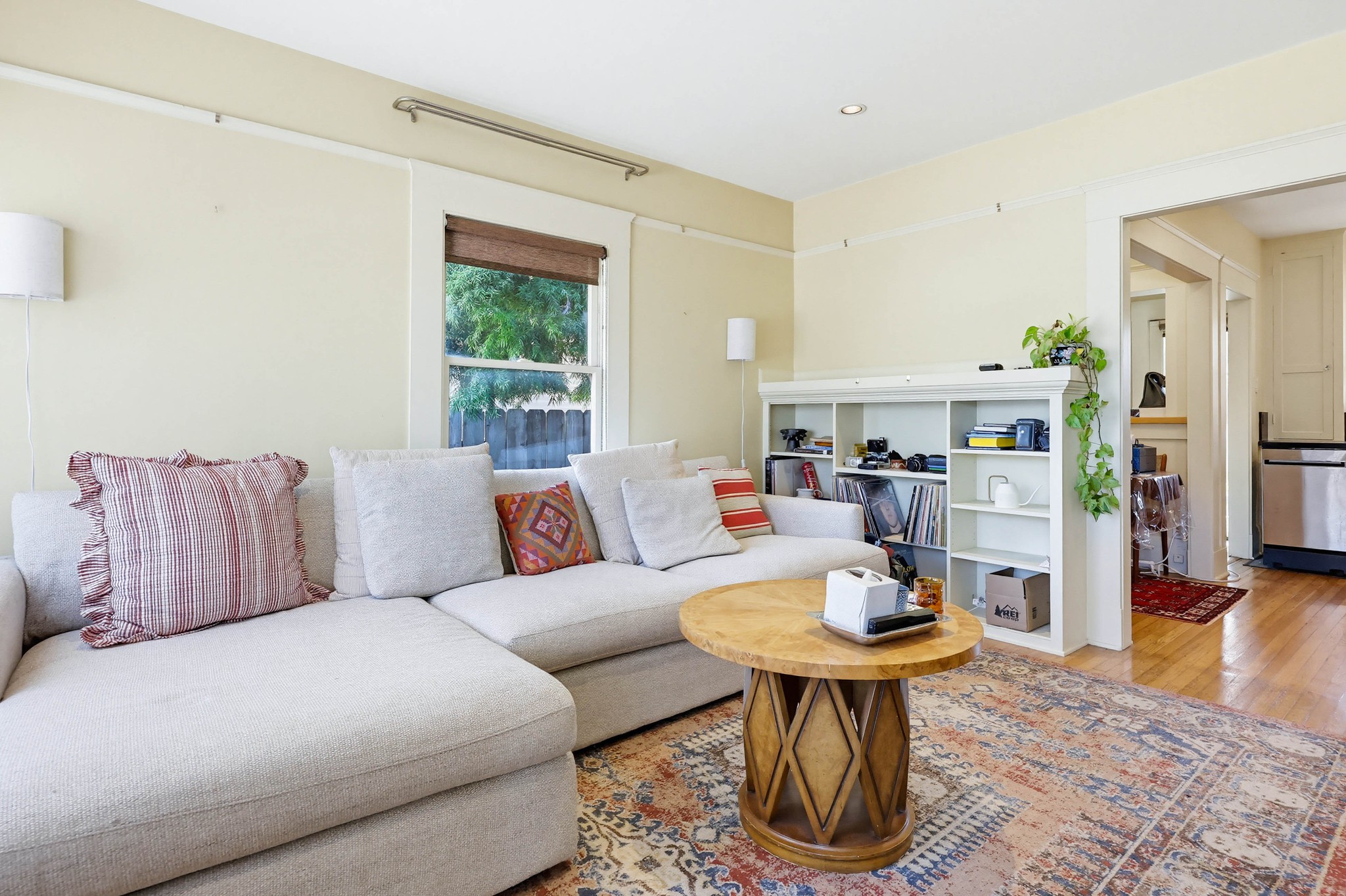 Virtual tour photo 12 of 49 for 2607 A St