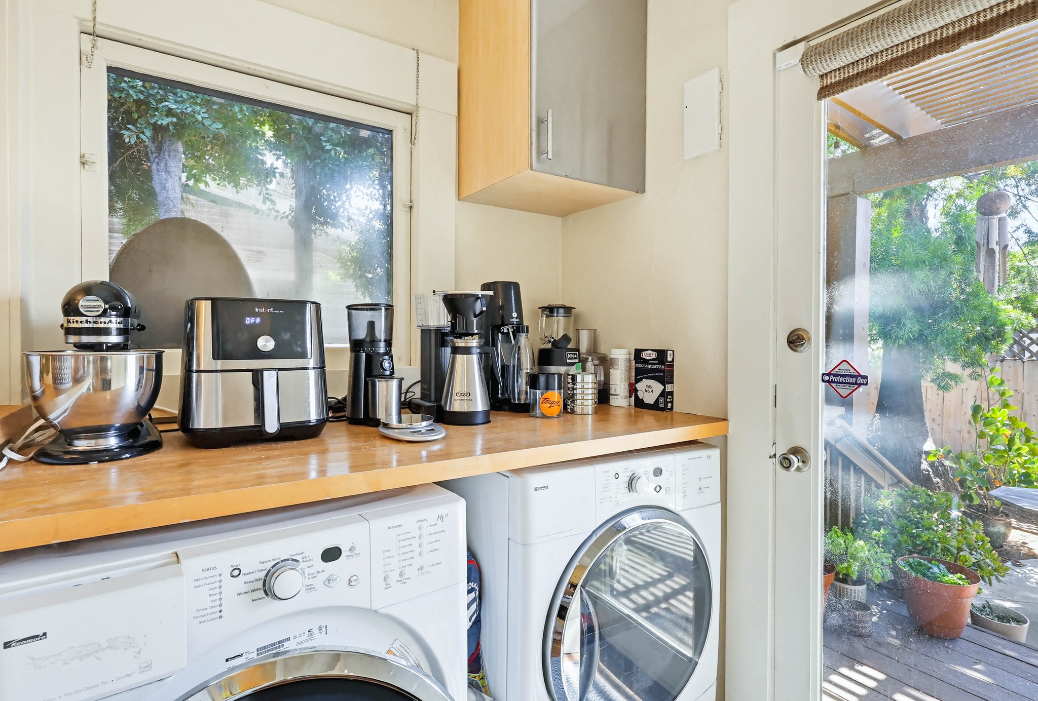 Virtual tour photo 24 of 49 for 2607 A St