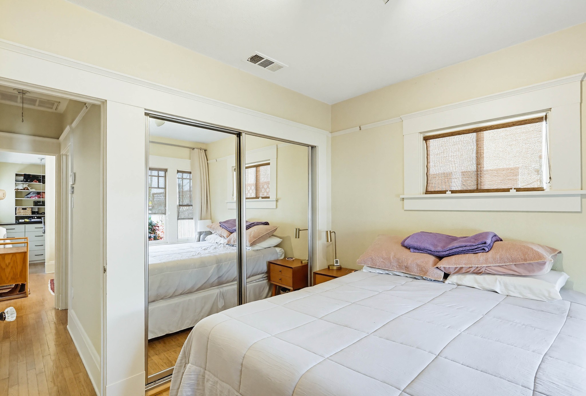 Virtual tour photo 28 of 49 for 2607 A St