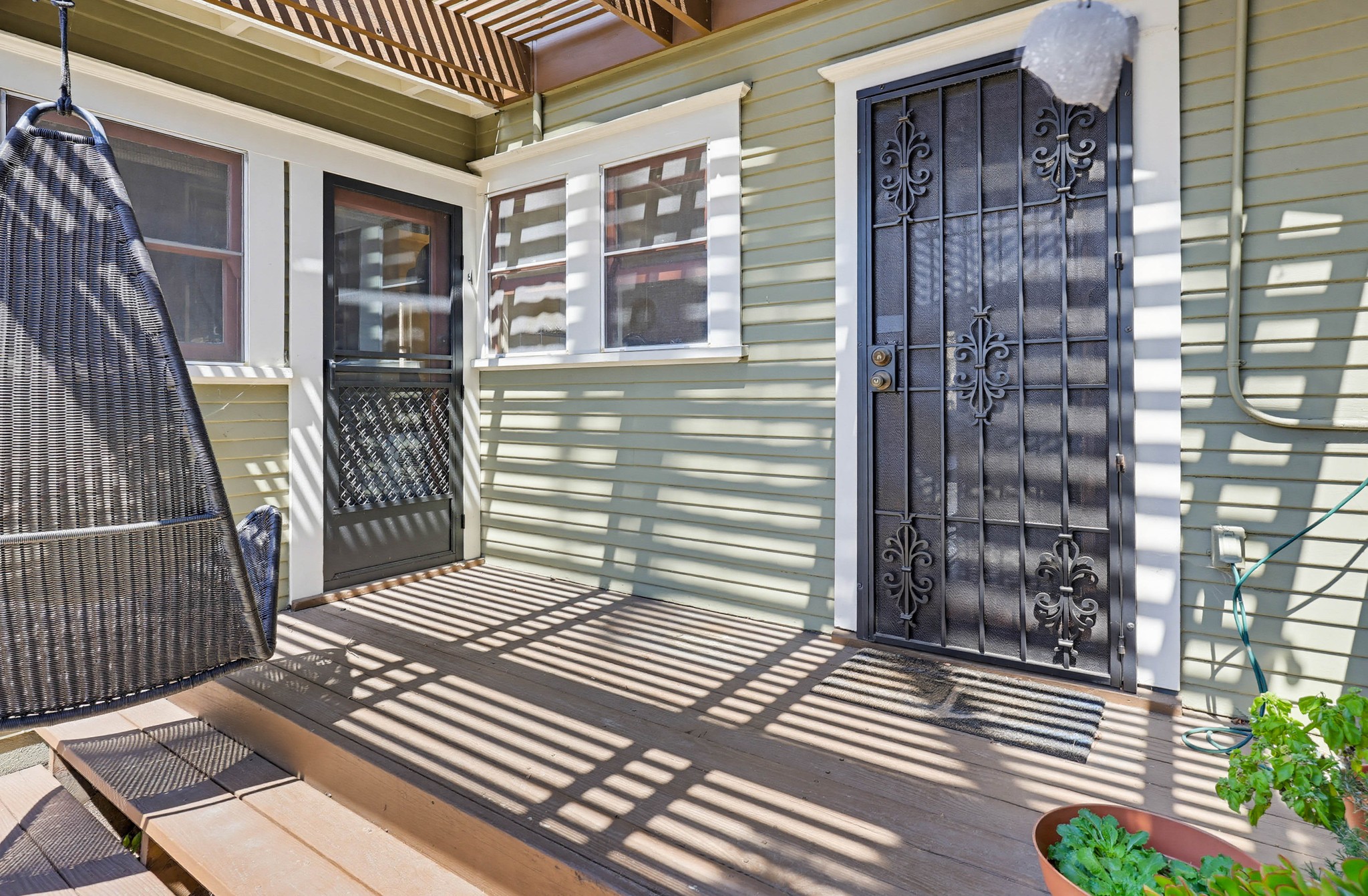 Virtual tour photo 37 of 49 for 2607 A St