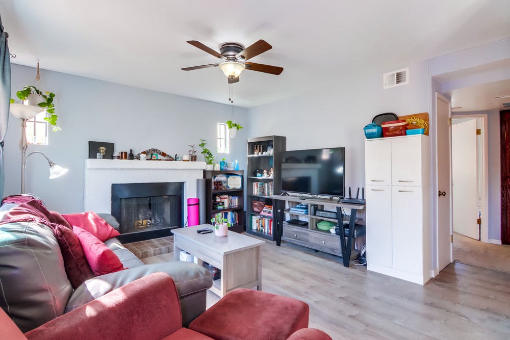 Virtual tour photo 10 of 40 for 2608 Broadway