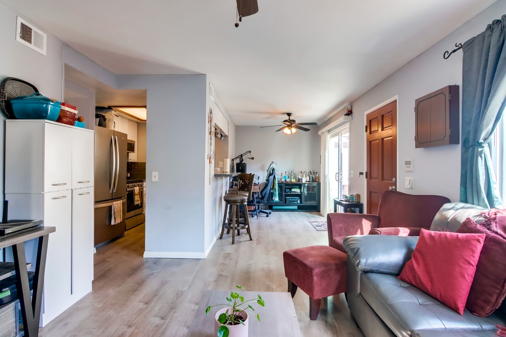Virtual tour photo 14 of 40 for 2608 Broadway
