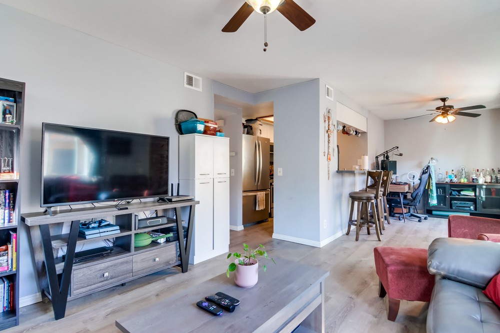 Virtual tour photo 15 of 40 for 2608 Broadway