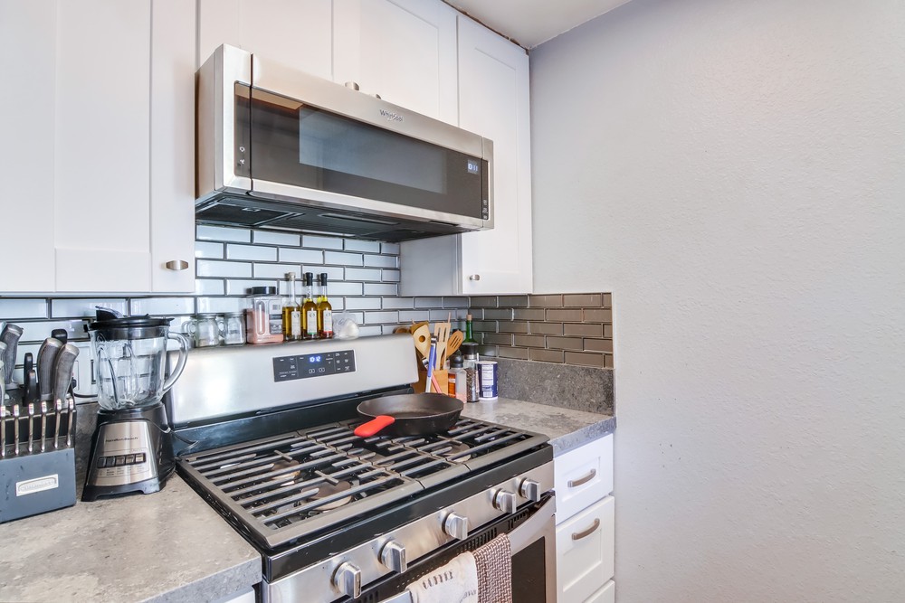 Virtual tour photo 24 of 40 for 2608 Broadway