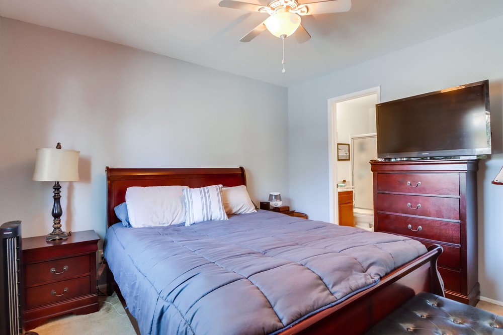Virtual tour photo 31 of 40 for 2608 Broadway