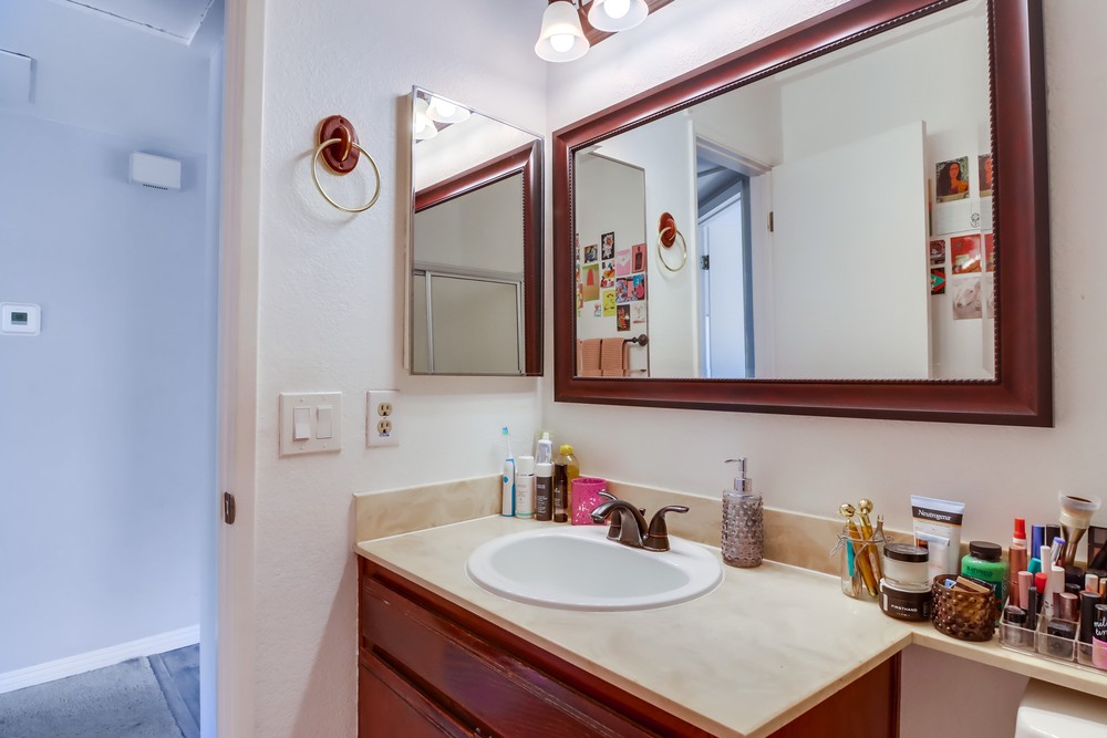 Virtual tour photo 38 of 40 for 2608 Broadway