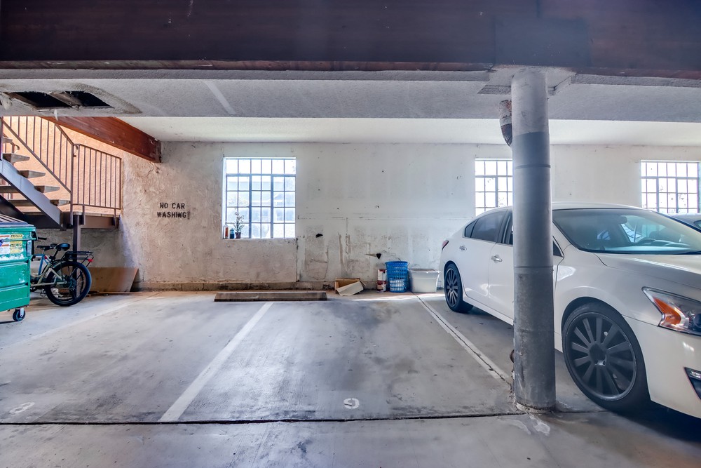 Virtual tour photo 39 of 40 for 2608 Broadway