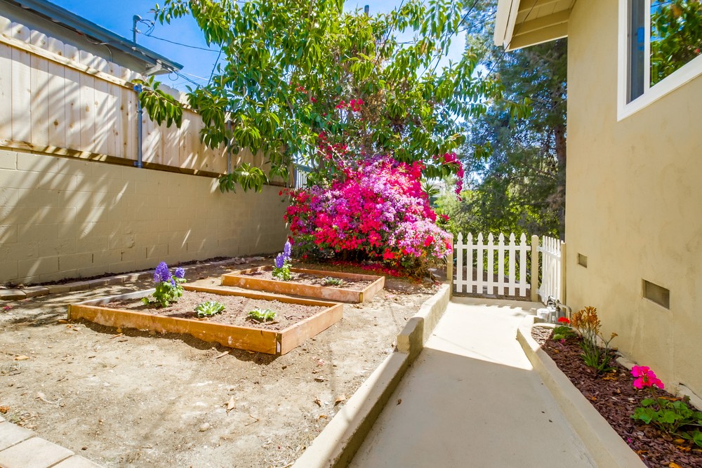 Virtual tour photo 6 of 56 for 2609 33rd St