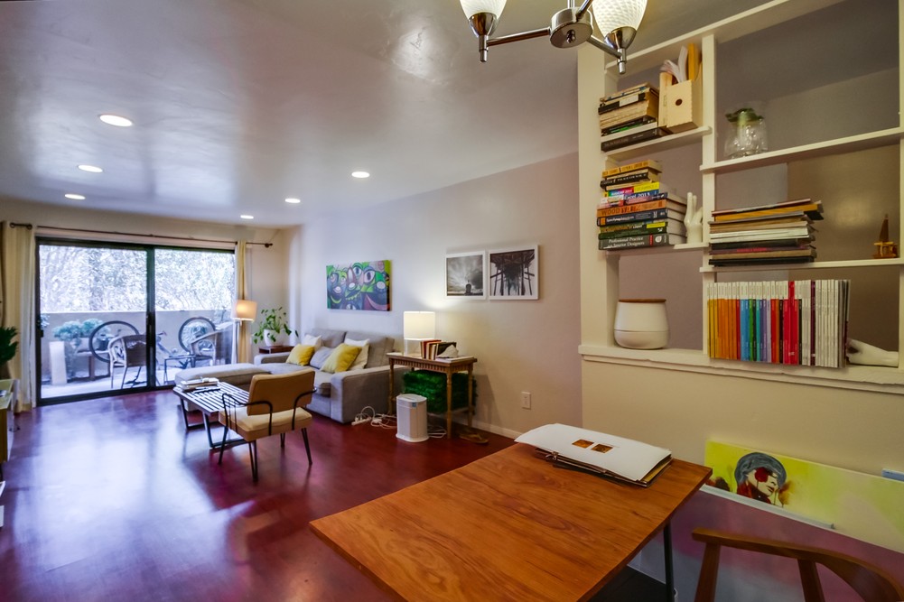 Virtual tour photo 7 of 32 for 2609 Pico Pl #121