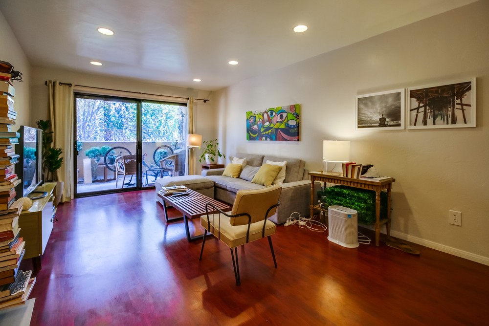 Virtual tour photo 9 of 32 for 2609 Pico Pl #121